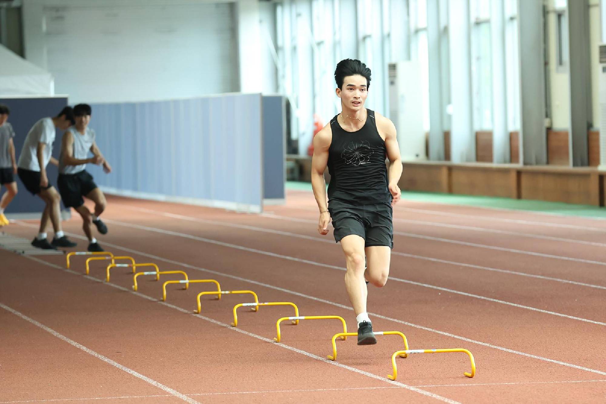 0601 D-3 Field photo of the stadium 02